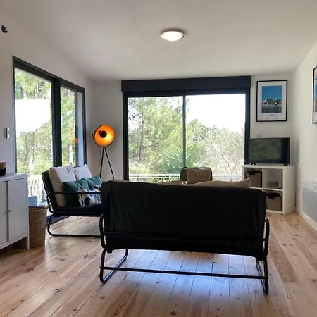 Holiday home Maison 2 Port De Plaisance Le Verdon-sur-Mer